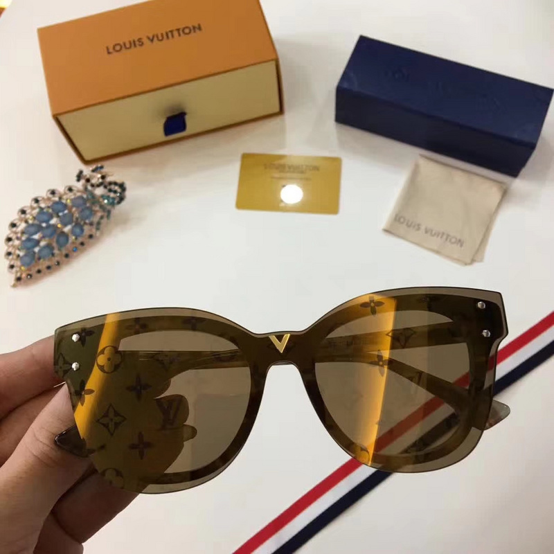 LV Sunglasses AAAA-202