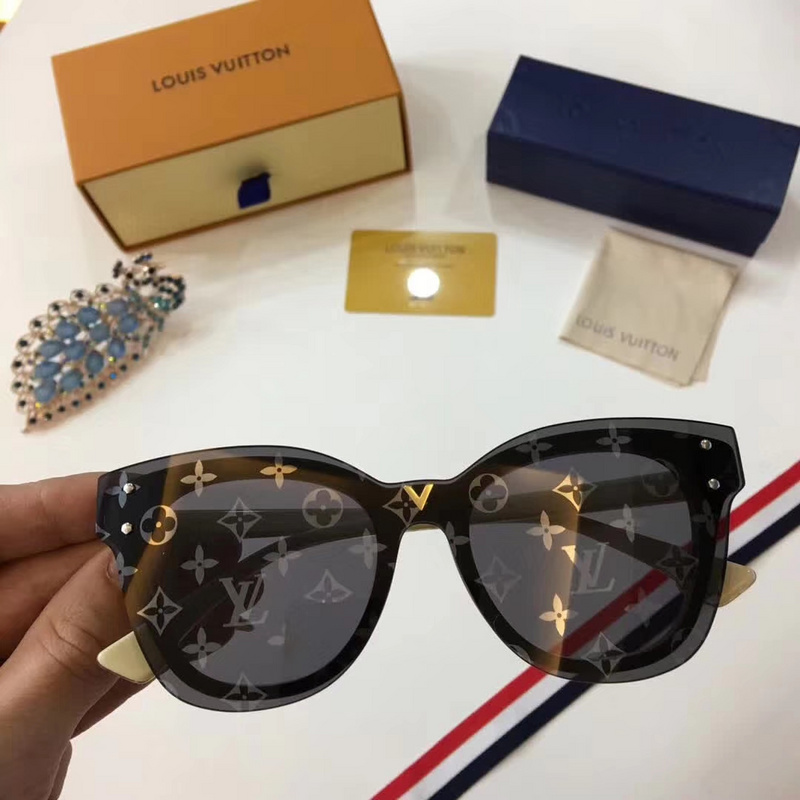 LV Sunglasses AAAA-205