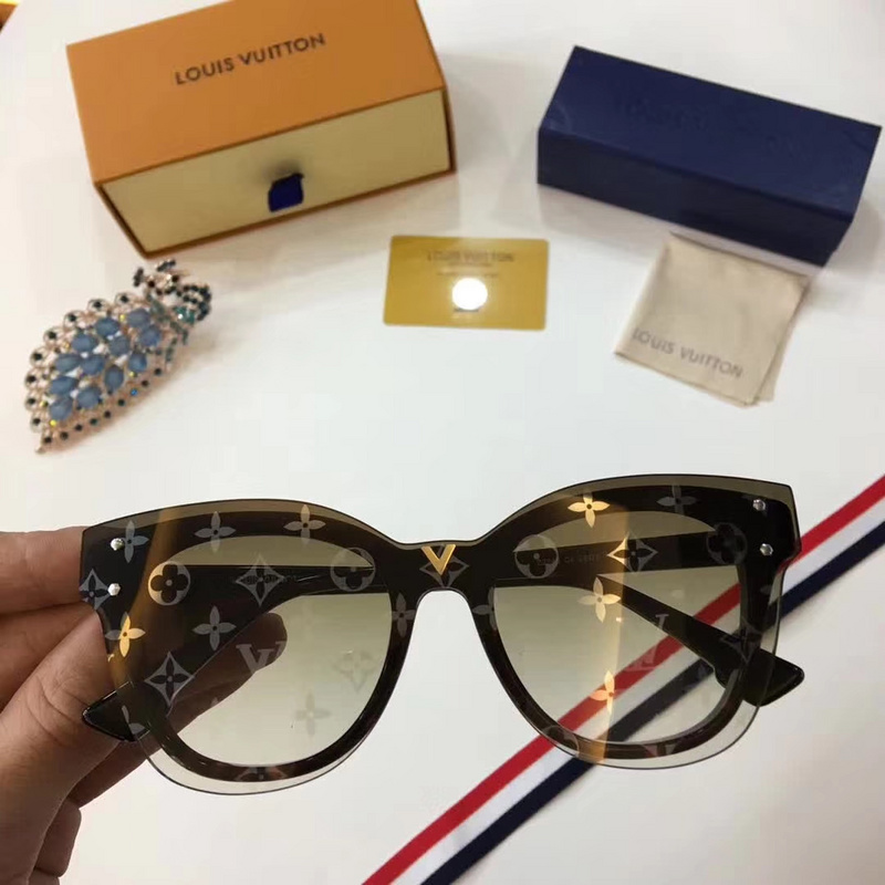 LV Sunglasses AAAA-207