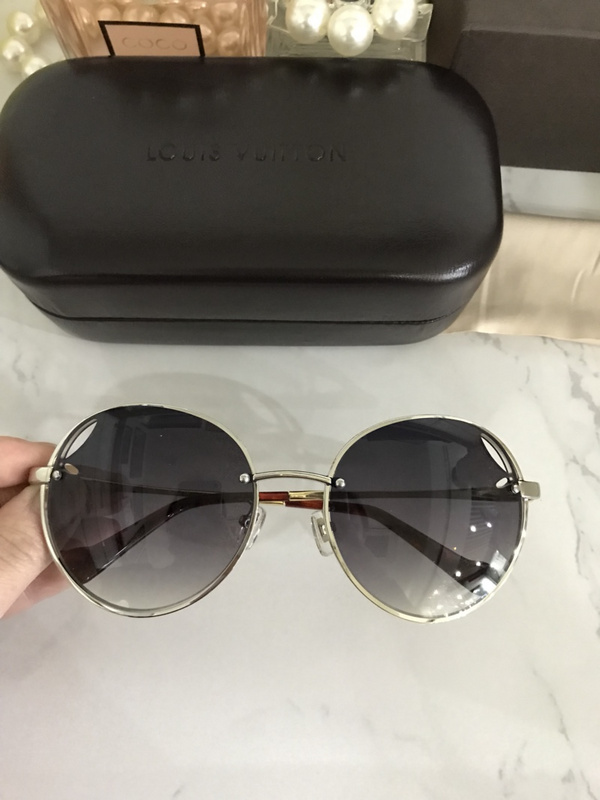 LV Sunglasses AAAA-235