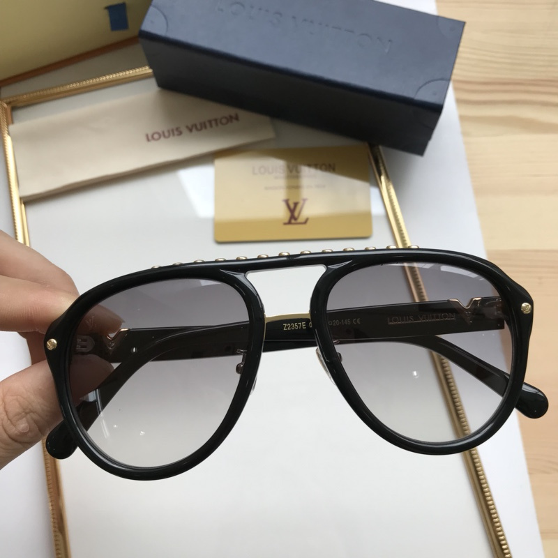 LV Sunglasses AAAA-285