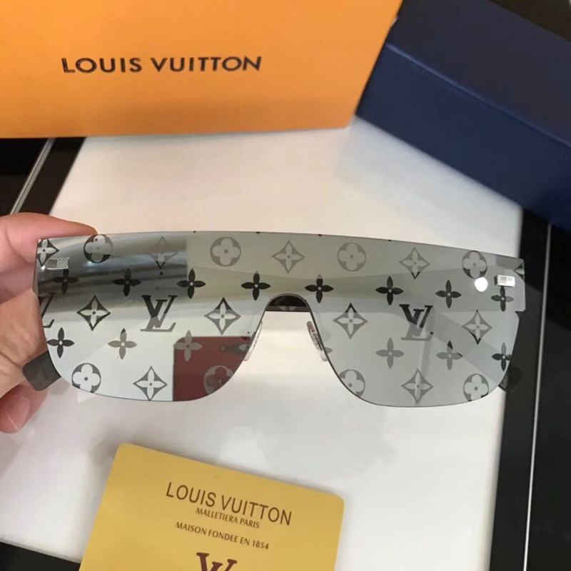 LV Sunglasses AAAA-295