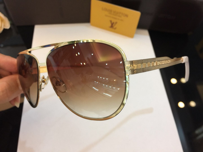 LV Sunglasses AAAA-309