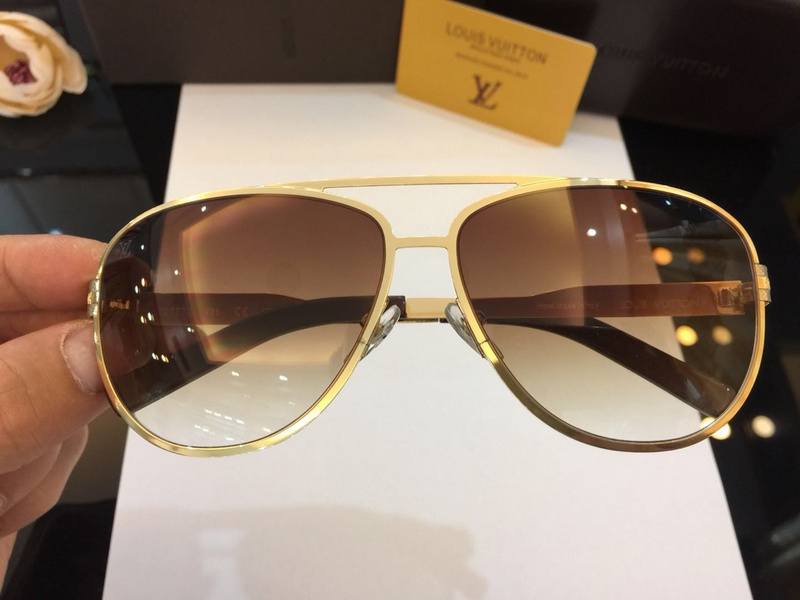 LV Sunglasses AAAA-310