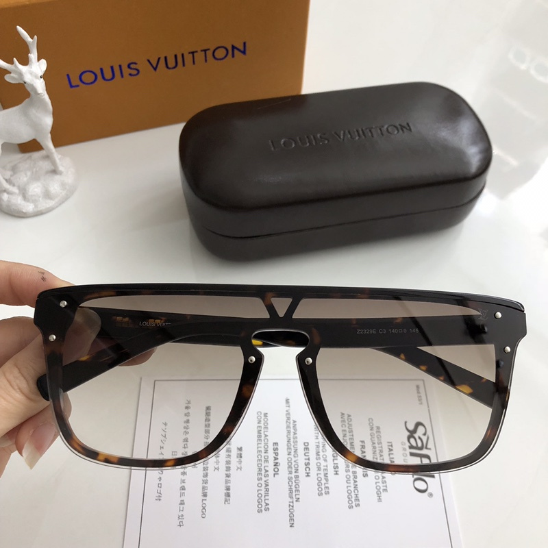 LV Sunglasses AAAA-348