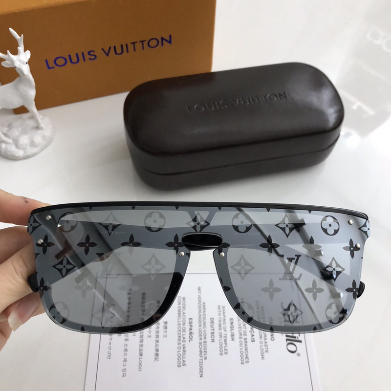 LV Sunglasses AAAA-349