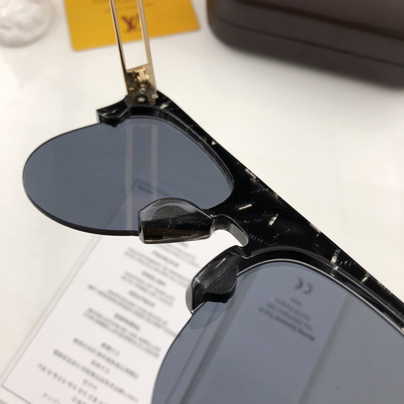 LV Sunglasses AAAA-407