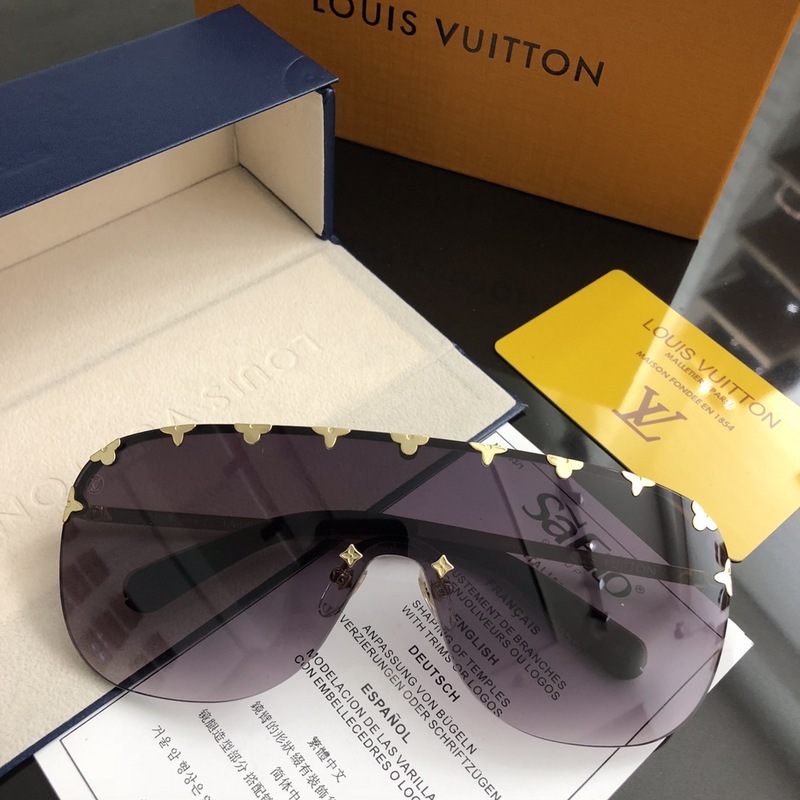 LV Sunglasses AAAA-416