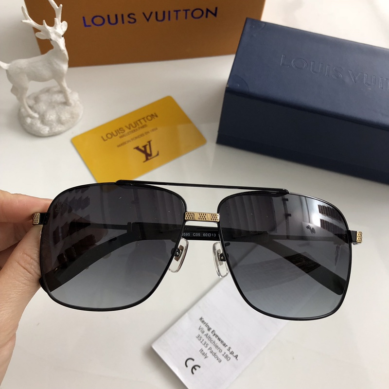 LV Sunglasses AAAA-420