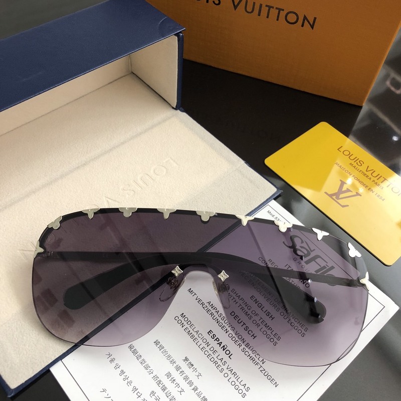 LV Sunglasses AAAA-423