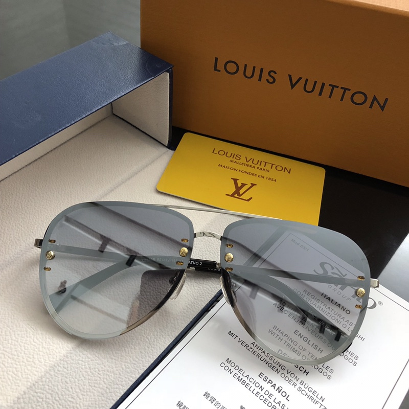 LV Sunglasses AAAA-478