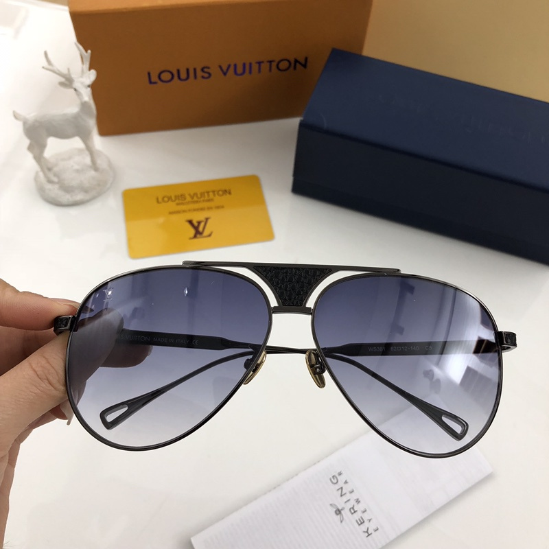 LV Sunglasses AAAA-488