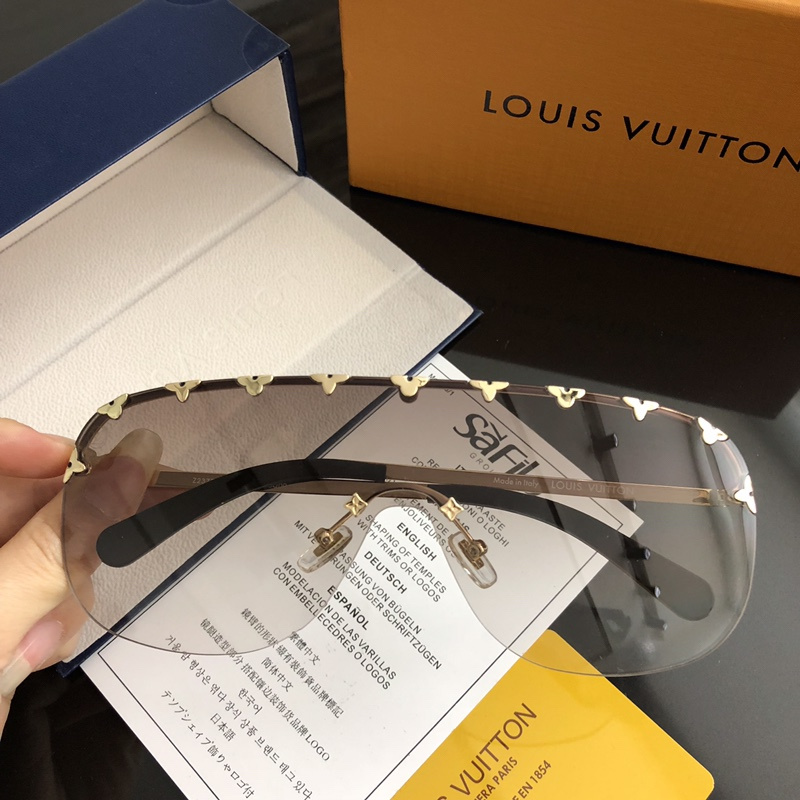 LV Sunglasses AAAA-497