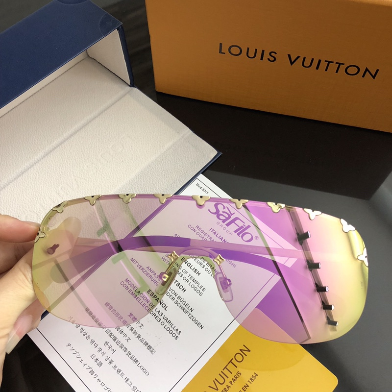 LV Sunglasses AAAA-499