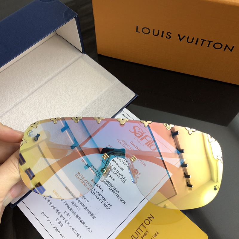 LV Sunglasses AAAA-502