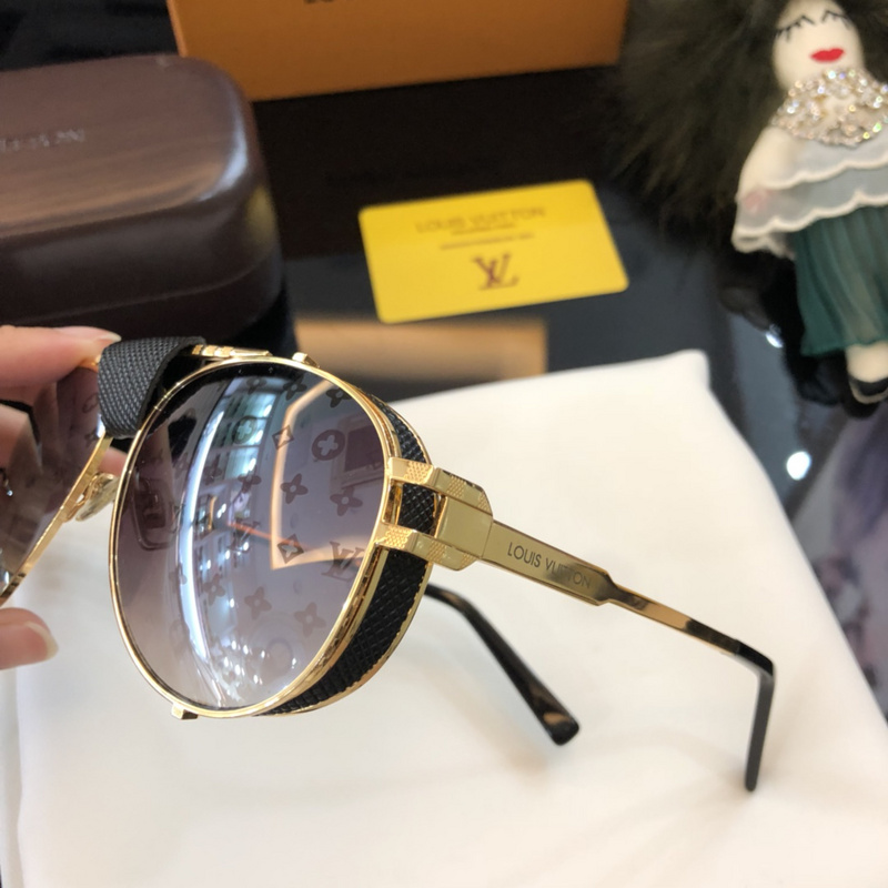 LV Sunglasses AAAA-518