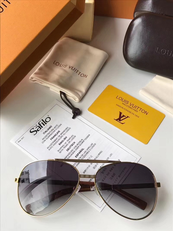 LV Sunglasses AAAA-528