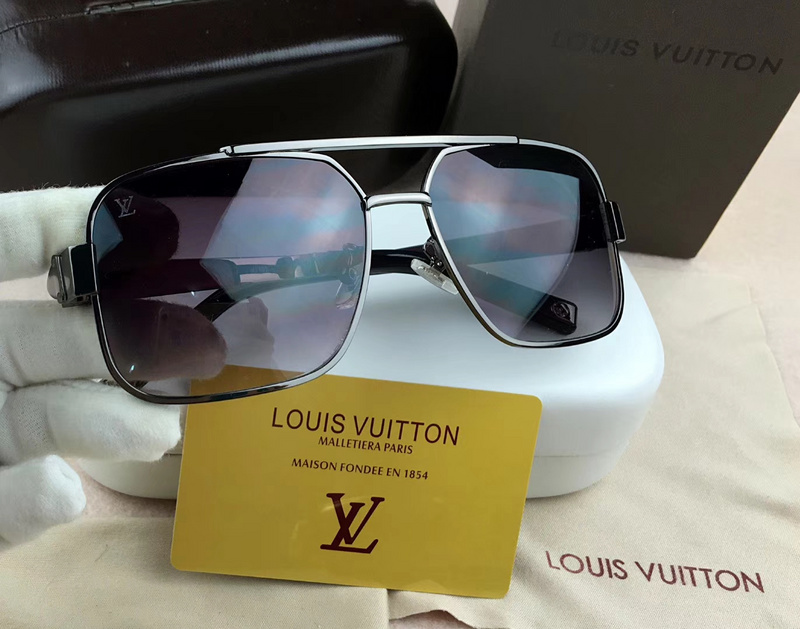 LV Sunglasses AAAA-546