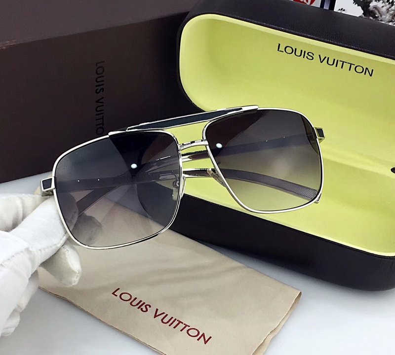 LV Sunglasses AAAA-550