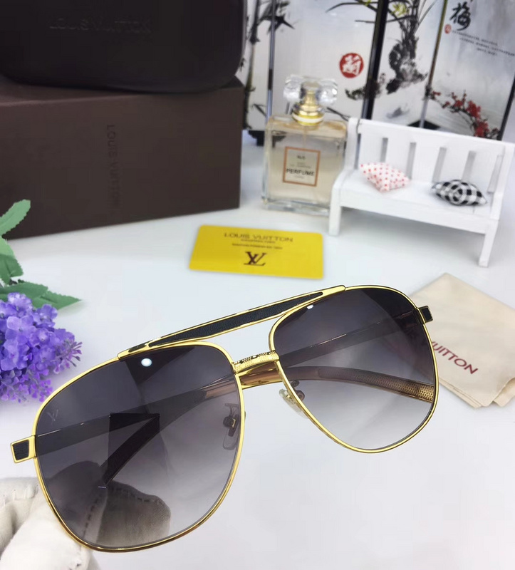 LV Sunglasses AAAA-565