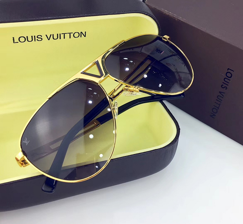 LV Sunglasses AAAA-606