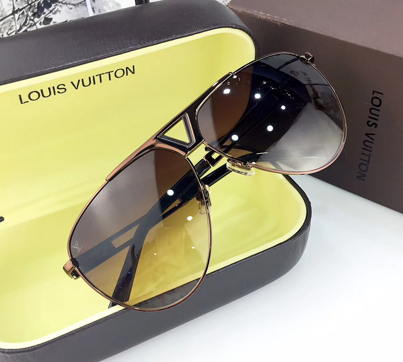 LV Sunglasses AAAA-607