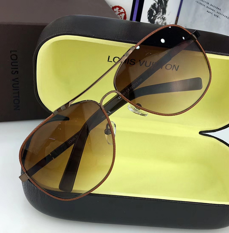 LV Sunglasses AAAA-612