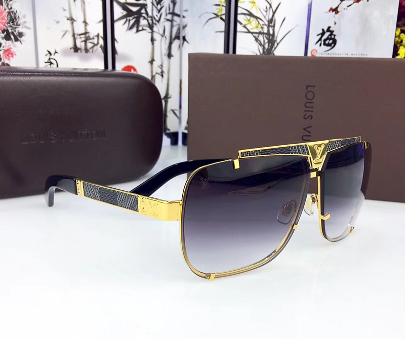 LV Sunglasses AAAA-633