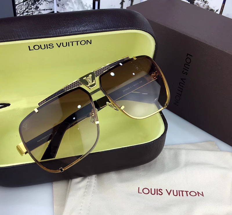 LV Sunglasses AAAA-639