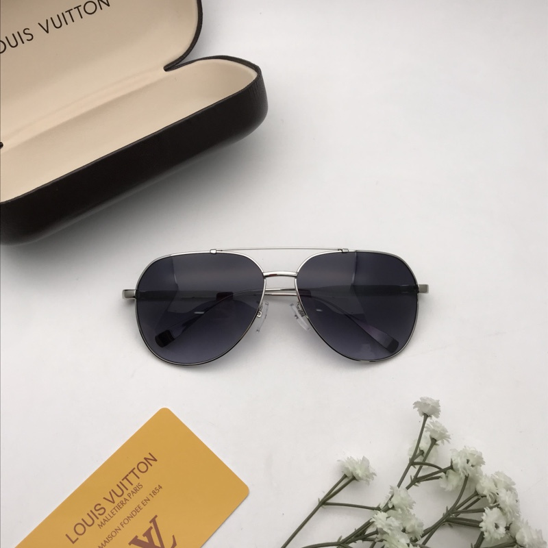 LV Sunglasses AAAA-672