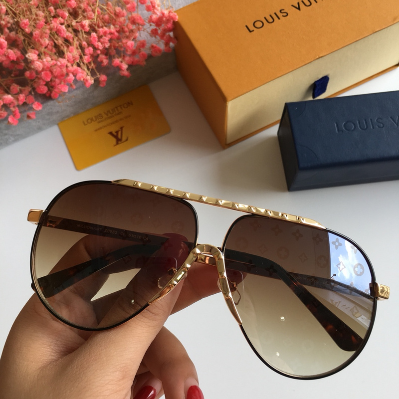 LV Sunglasses AAAA-706