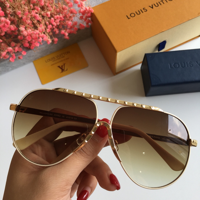 LV Sunglasses AAAA-711