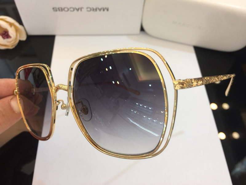 Marc Jacobs Sunglasses AAAA-025