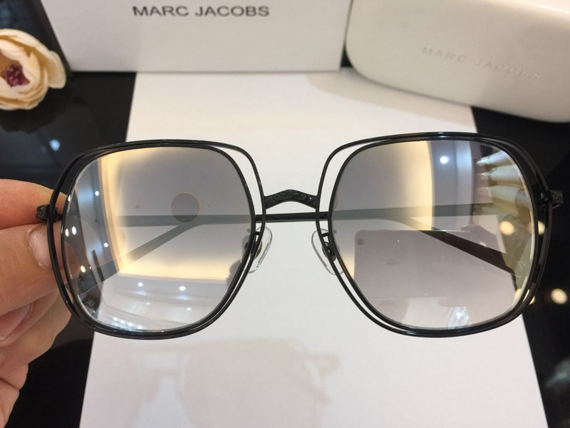 Marc Jacobs Sunglasses AAAA-030