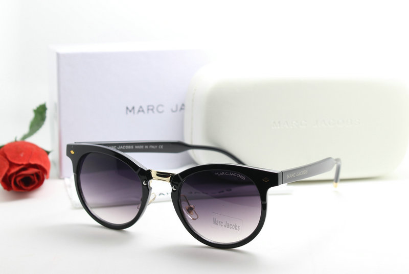 MarcJacobs Sunglasses AAA-060