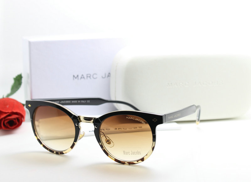 MarcJacobs Sunglasses AAA-064