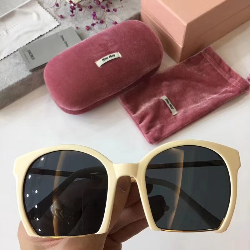 Miu Miu Sunglasses AAAA-005