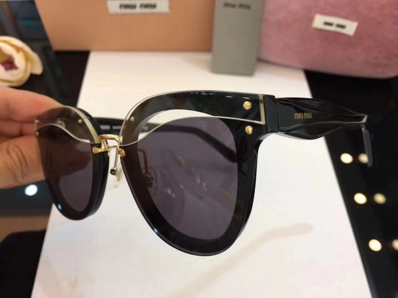 Miu Miu Sunglasses AAAA-007