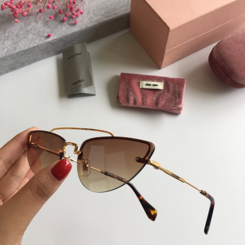 Miu Miu Sunglasses AAAA-015