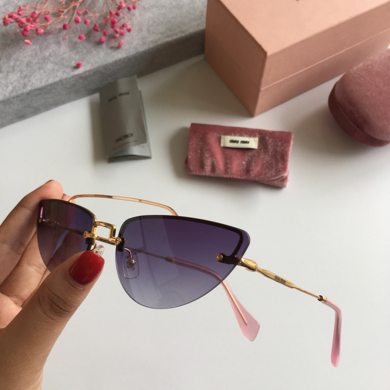 Miu Miu Sunglasses AAAA-017