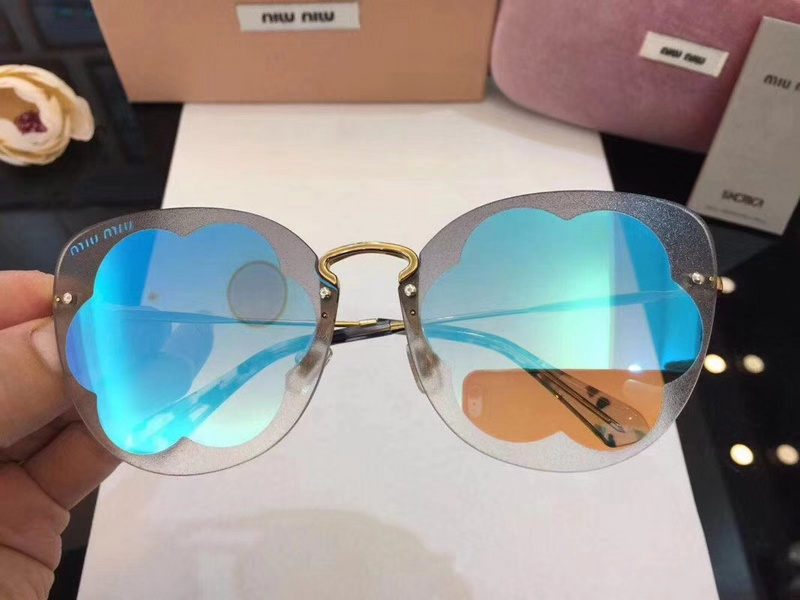 Miu Miu Sunglasses AAAA-023