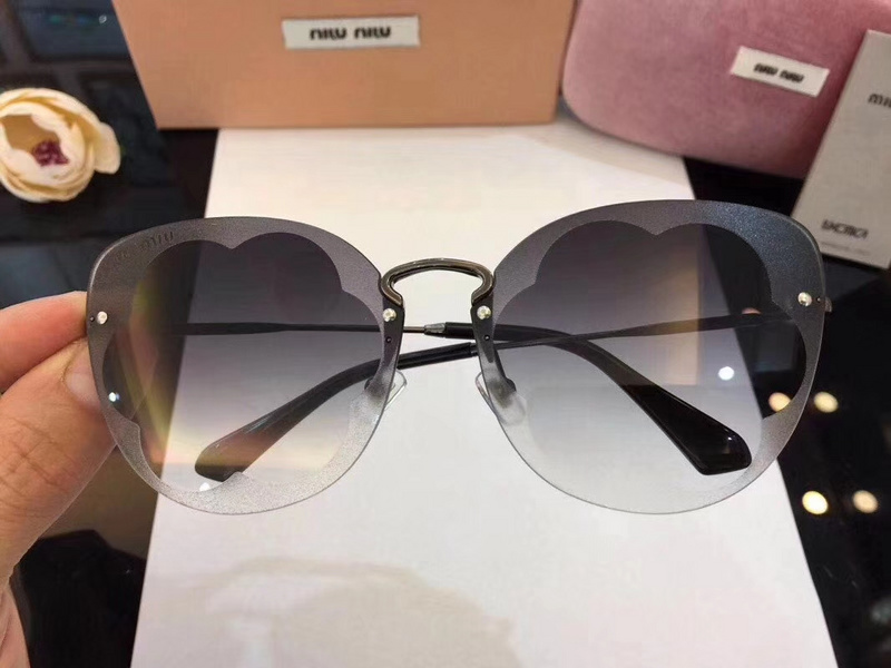 Miu Miu Sunglasses AAAA-025