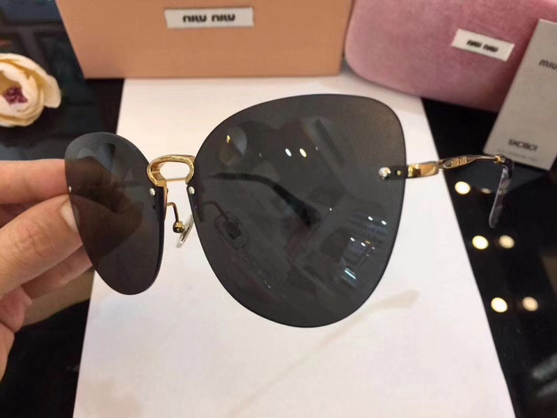 Miu Miu Sunglasses AAAA-027