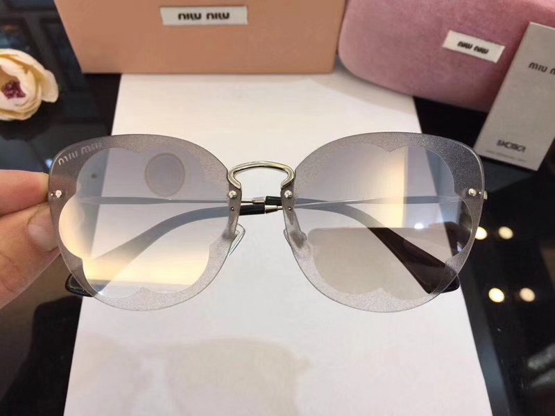 Miu Miu Sunglasses AAAA-031