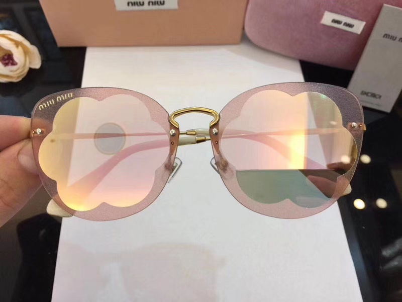 Miu Miu Sunglasses AAAA-032