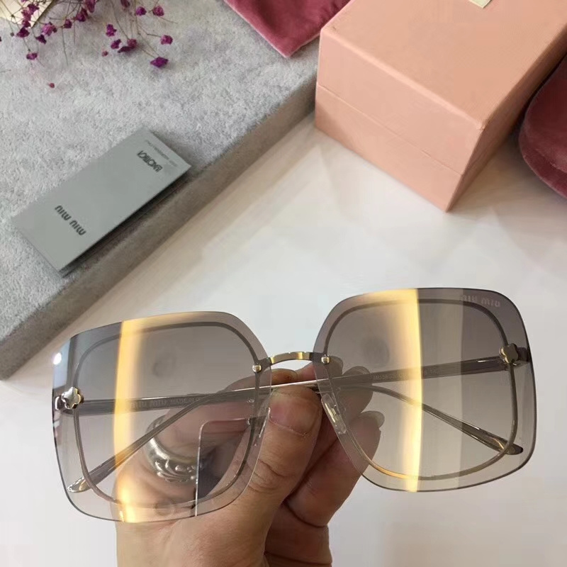 Miu Miu Sunglasses AAAA-042