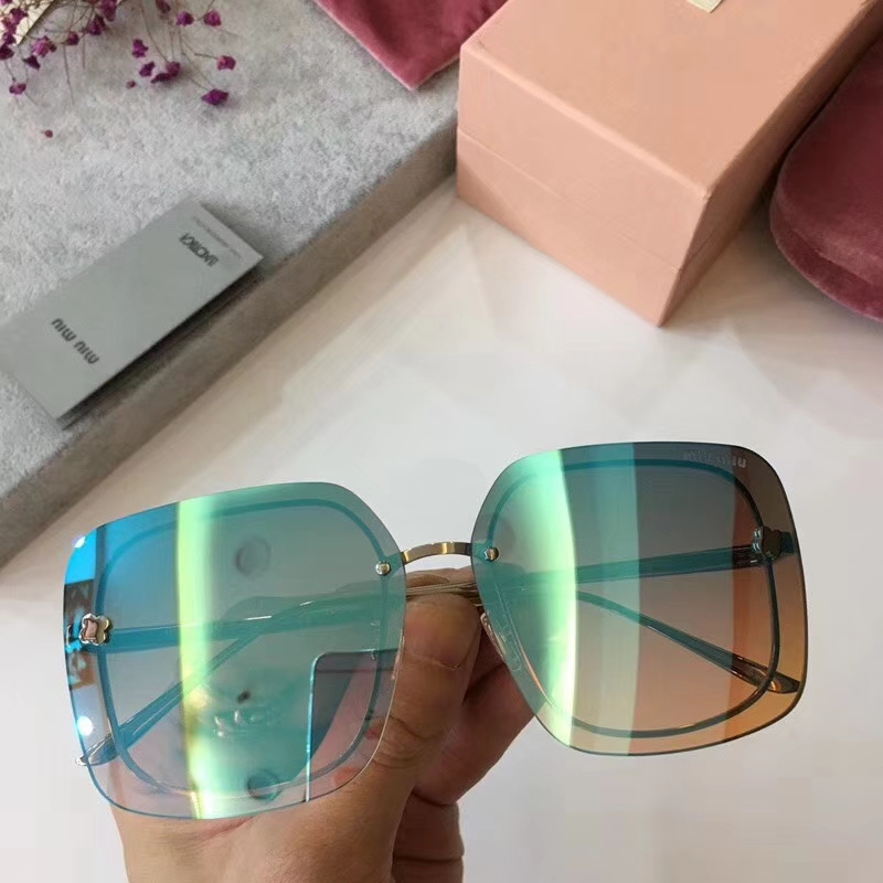 Miu Miu Sunglasses AAAA-044