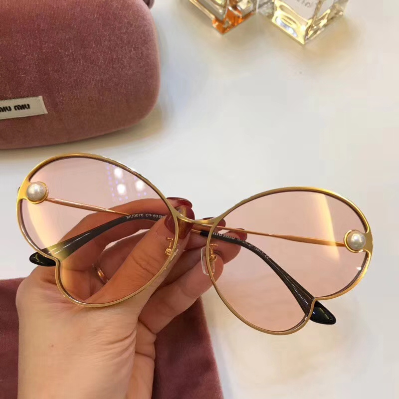 Miu Miu Sunglasses AAAA-060