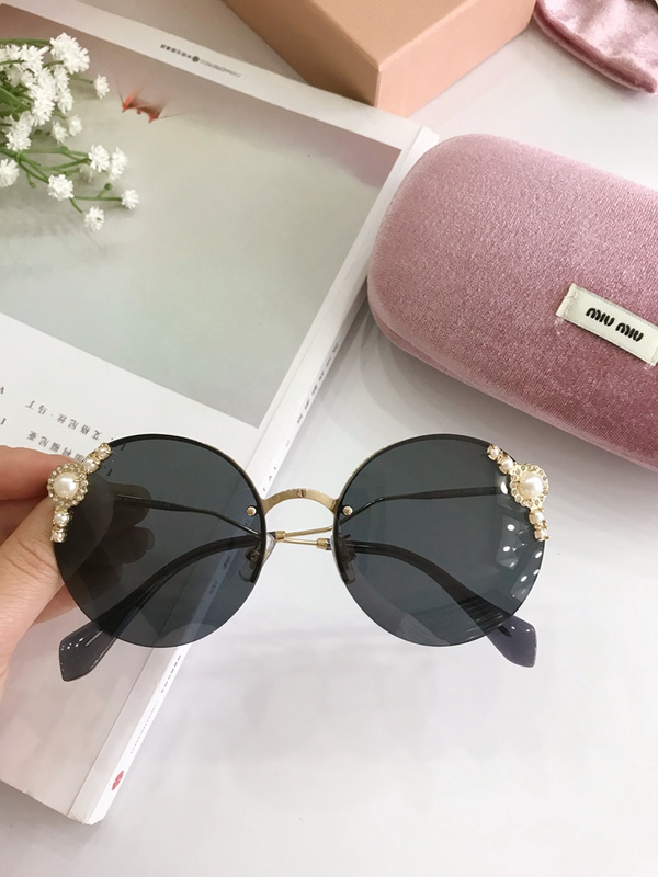 Miu Miu Sunglasses AAAA-061