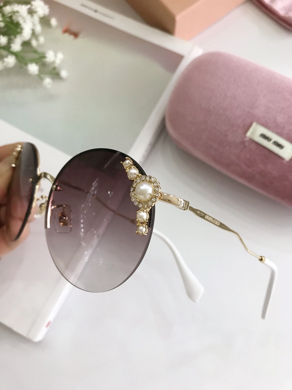 Miu Miu Sunglasses AAAA-065